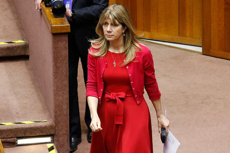 A_UNO_1141299.jpg