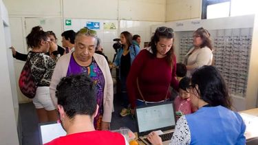 Otra más de Sharp: Óptica Popular Móvil llega a Valparaíso con precios 4 veces más baratos que en el mercado
