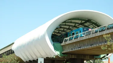 Metro de Santiago anuncia extensión horaria para el martes en 7 estaciones por concierto de Kendrick Lamar