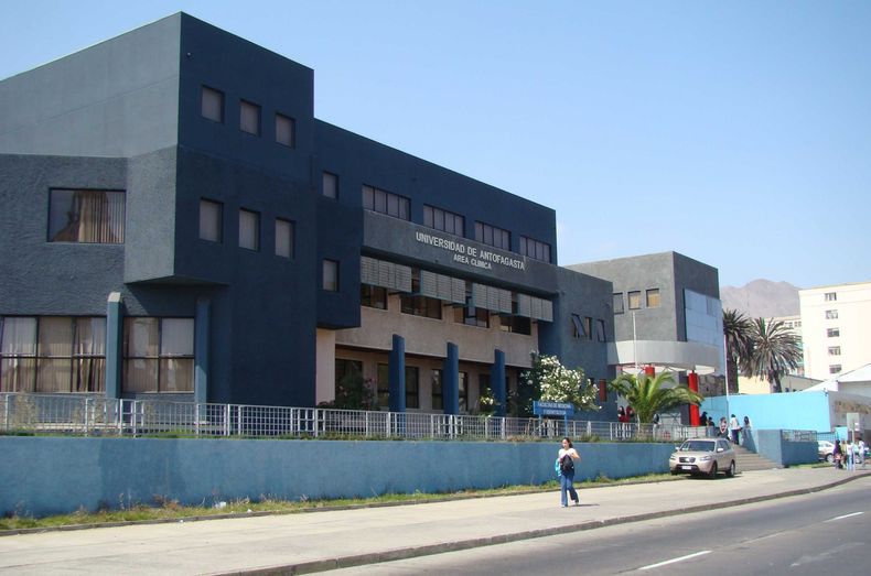 Universidad Antofagasta scaled.jpg