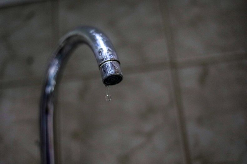 Cortes de agua en Santiago - Agencia Uno