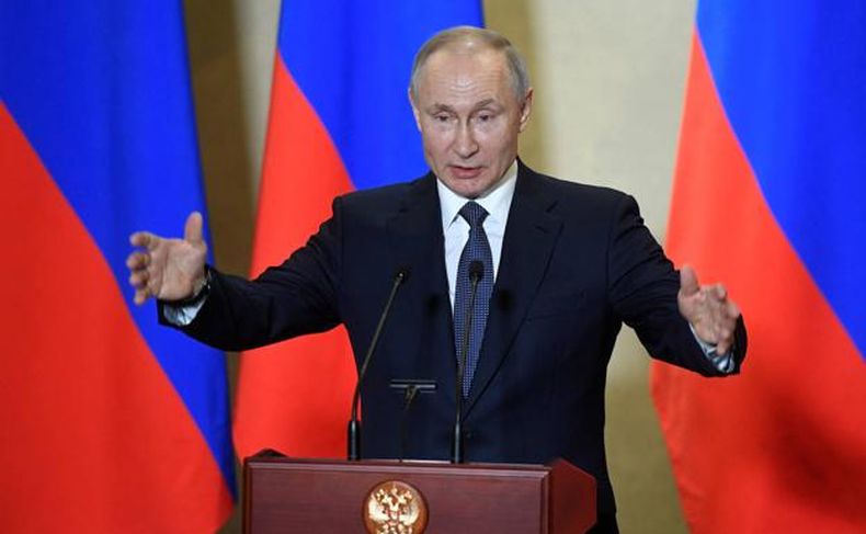 putin sevastopol reuters kuXH U110578655851BVD 624x385@RC.jpg