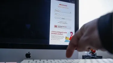 Su hija entregó claves a un falso ejecutivo y el banco lo culpó del robo para no reponer montos: Corte rechazó demanda