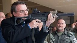 Peligrosa tendencia: Fanatismo por las armas crece en Brasil gracias a Jair Bolsonaro