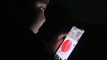 TikTok, Instagram y X podrían exponer a niñas y niños chilenos a ejecuciones y material sexualizado en menos de una hora de uso TikTok, Instagram y X podrían exponer a niñas y niños chilenos a ejecuciones y material sexualizado en menos de una hora de uso