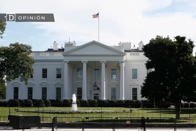26143 imagen de la casa blanca.webp
