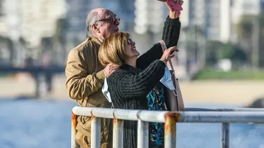 Bono Bodas de Oro 2025: Requisitos y cómo pedir por videollamada los $463.166 que beneficiarán a más de 5 mil matrimonios