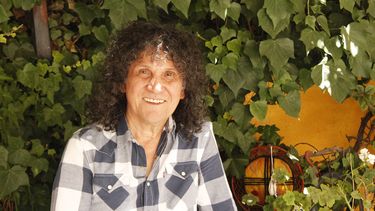 Roberto Márquez: “Los jóvenes son los que nos han hecho cuestionarnos la realidad que vivimos”