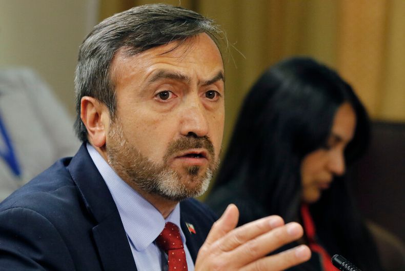 conaf denuncio a diputado pulgar ante la dgac por utilizar dron durante incendios.jpg