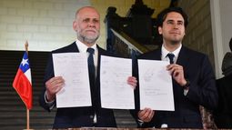 Expertos contra la democracia