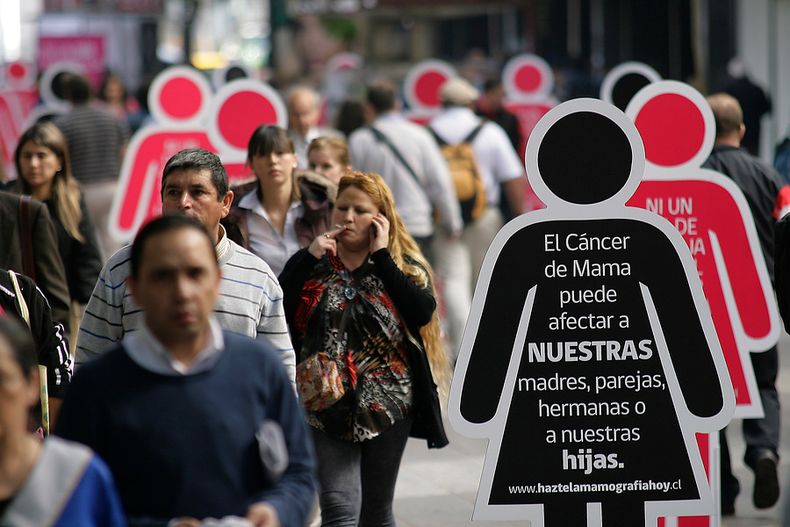 Lanzan campana para prevenir el cancer de mamas con examenes a menor precios.jpg