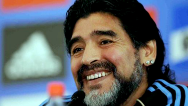 Diego Maradona se puso a disposición de Maduro: Estoy vestido de soldado para una Venezuela libre