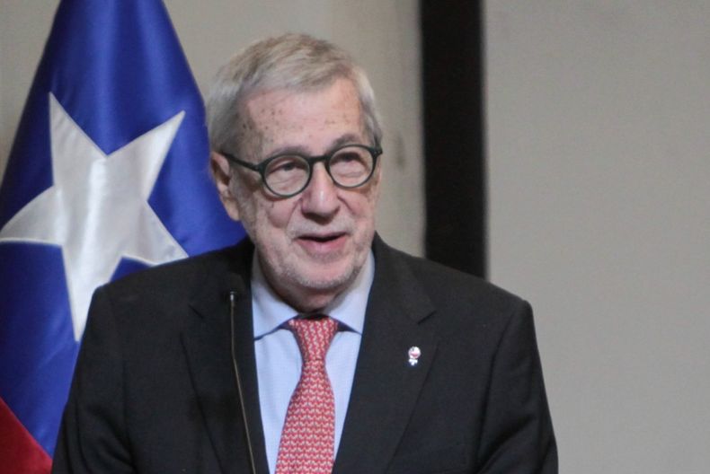 Alberto van Klaveren Agencia Uno.jpg