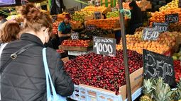 IPC de octubre fue de 0,4%: Subieron gaseosas, vino, turismo y gasolina y bajaron los muebles