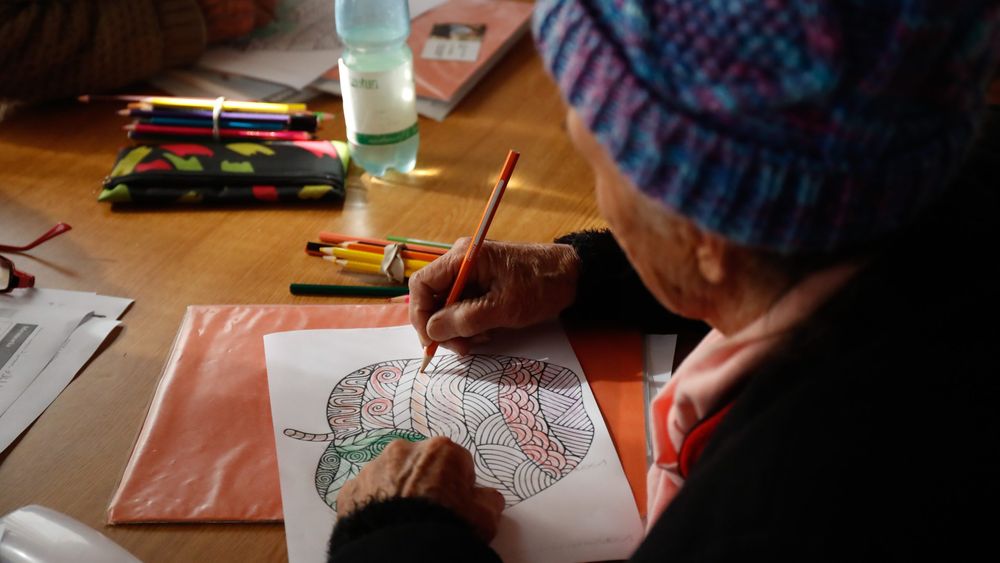 Adultos mayores tienen la mayor tasa de suicidio en Chile