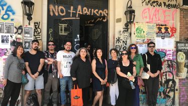 A megáfono limpio en Plaza de la Dignidad