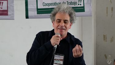 Marcelo Expósito, diputado de En Comú Podem: El municipalismo es imprescindible para recuperar la democracia