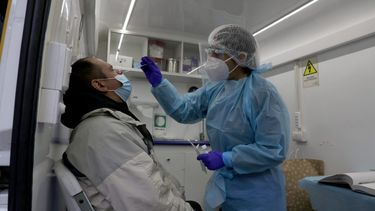 Chile comienza a exigir PCR negativo a viajeros procedentes de China por subvariante BF.7