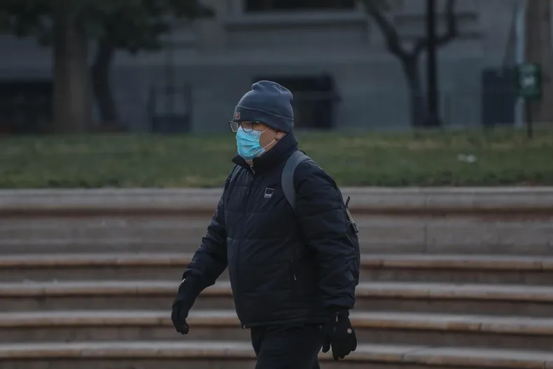 influenza ah3n2 en chile sintomas riesgos y como prevenir contagios.webp