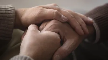 Adultos mayores al alza y en compleja situación en Chile: Denuncian falta de programas para la tercera edad