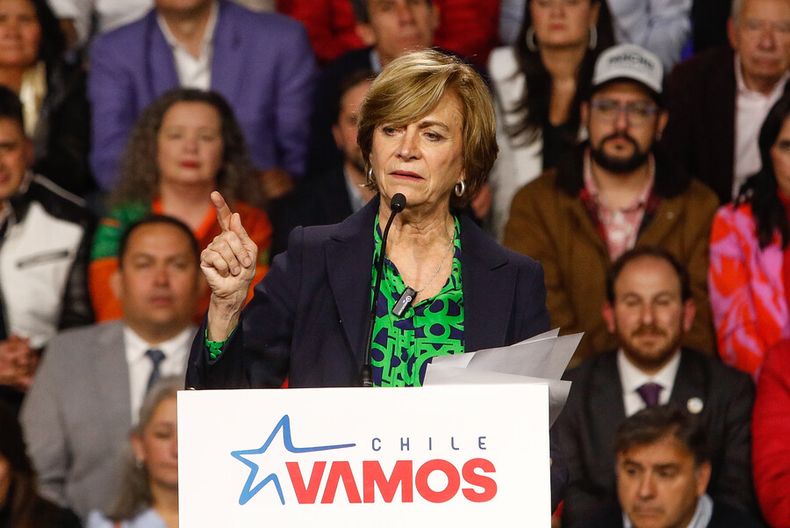 4567 a uno 1600982.jpg