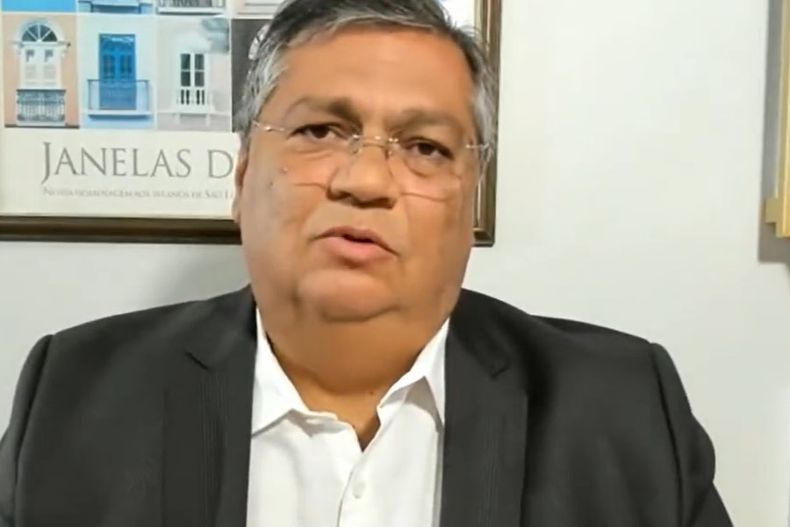 Flavio Dino Captura.jpg