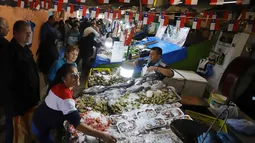 ¿La fuerza de una costumbre?: El 80% come mariscos en Semana Santa aunque el 96% cree que están más caros