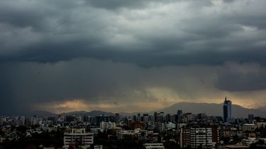 Tormenta eléctrica en Santiago - Agencia Uno