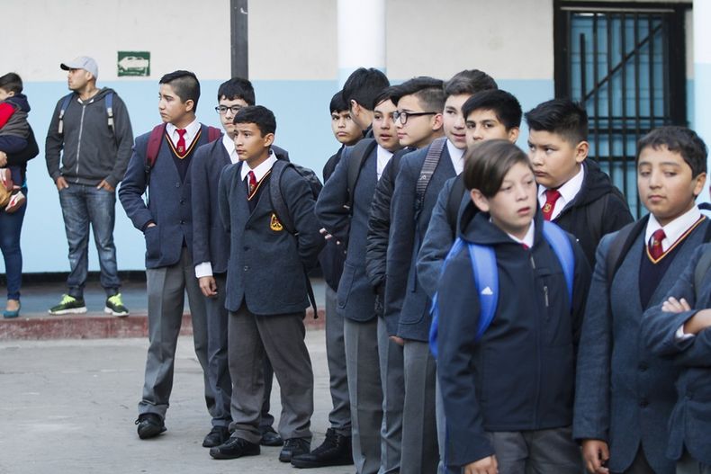 Estudiantes generico A_UNO_909594.jpg