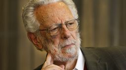 Enrique Dussel, fundador de la Filosofía de la Liberación: “La única sede del ejercicio del poder es el pueblo”