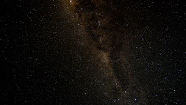 Científicos de la NASA detectan existencia de un posible universo paralelo al lado del nuestro donde las leyes de la física estarían invertidas