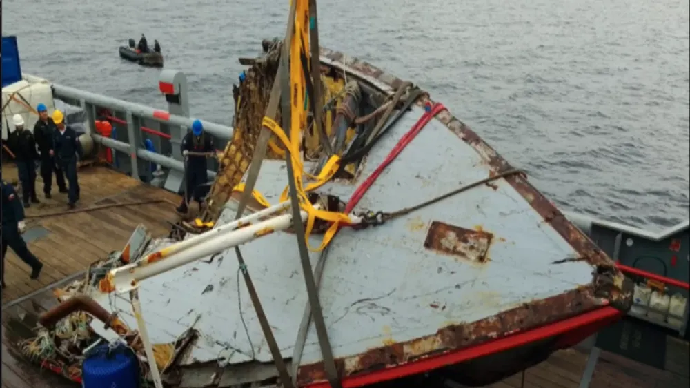 Bruma debe permanecer con orden de arraigo: Familiares temen alteración de pruebas por mantenimiento del barco