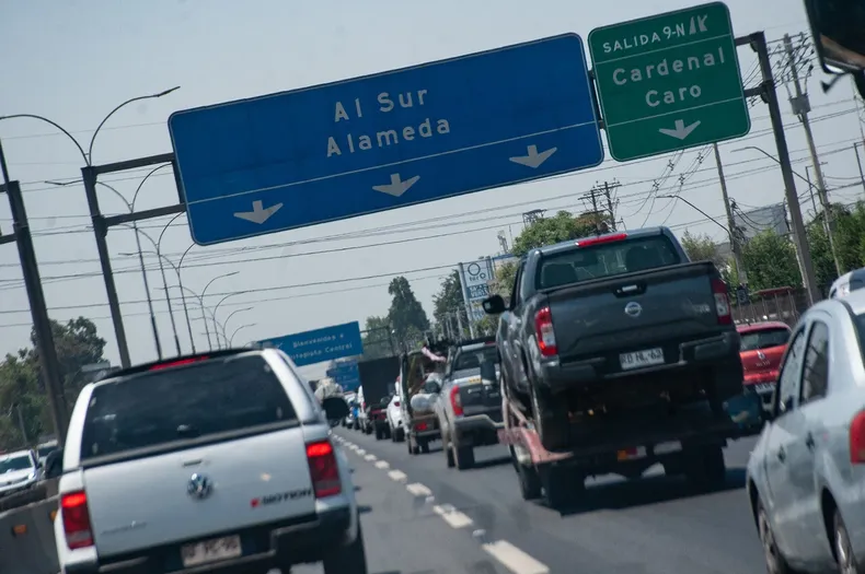 conductor choco con caballo en ruta 5 por falta de cercos y senalizacion concesionaria debera pagarle 10 5 millones.webp