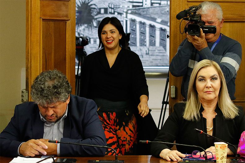 cariola jiles 1.jpg