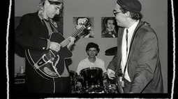 Autor de Crónicas de rock penquista: “Álvaro Henríquez es tal vez el compositor más importante del rock chileno de los últimos 30 años”