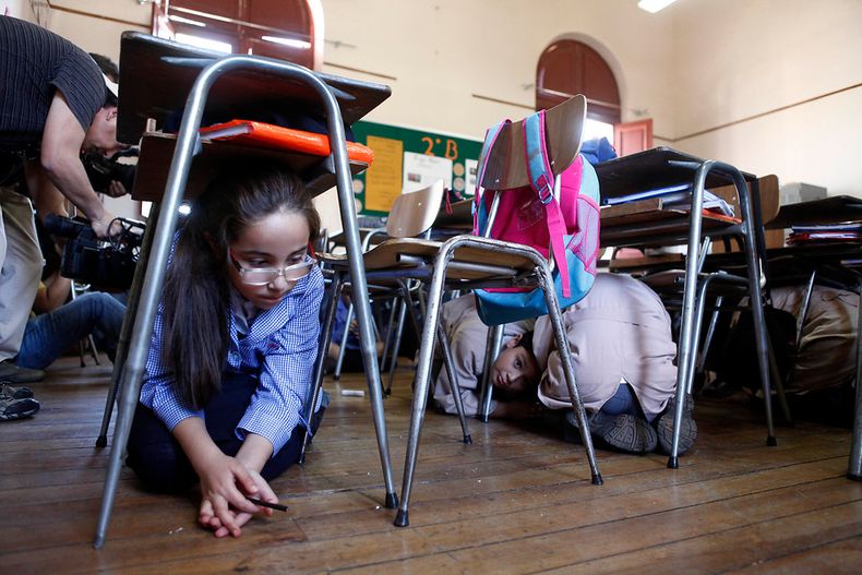 llaman a colegios a inscribirse para gran simulacro de terremoto de alta intensidad en rm.jpg