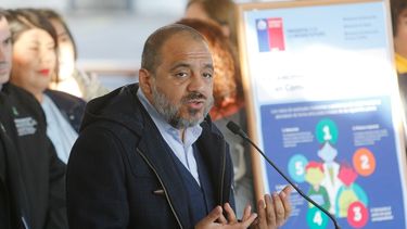 Estrategia de salud mental para comunidades educativas del gobierno tendrá enfoque intersectorial