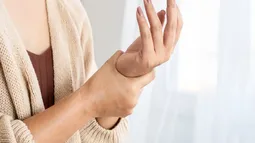 Artritis reumatoide: Los 5 síntomas para un diagnóstico temprano y cómo disminuir probabilidad de padecerla