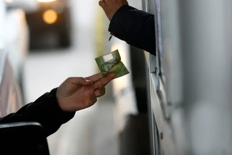 25017 a uno 193631.webp