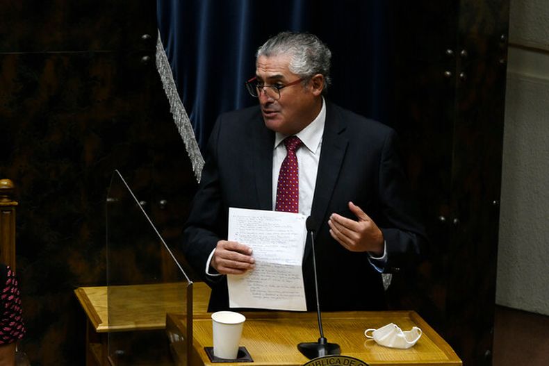 exsenador Jorge Pizarro .jpeg
