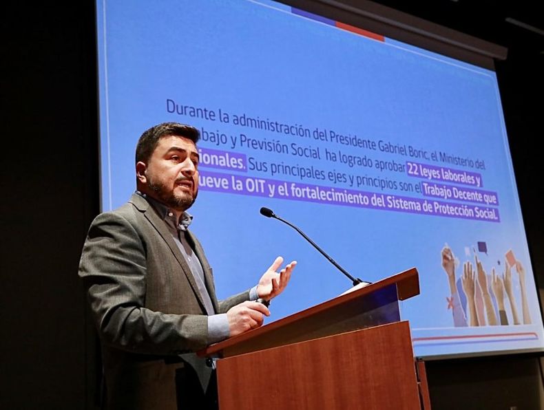 07.05.2024 Director del Trabajo1 e1715128868857.jpg