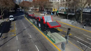 La historia de pasajera lesionada al bajar de microbús y quedar atrapada por otro: Tras 6 años será indemnizada con $30 millones