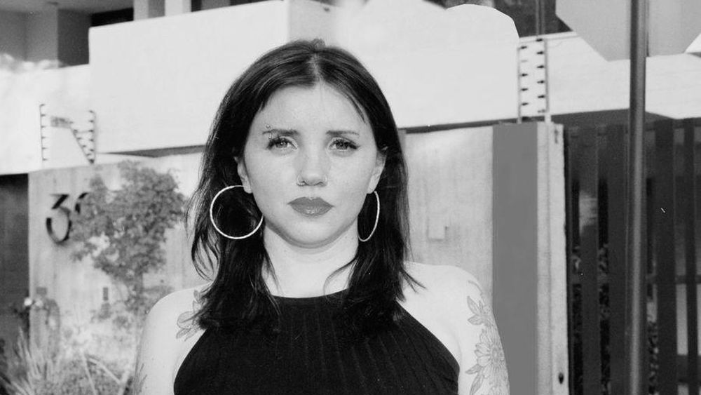 De “Joven y alocada” a “Ni la música me consuela”: Camila Gutiérrez vuelve con nuevo libro