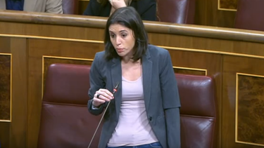 Podemos de España sobre el Frente Amplio: Lo miramos con atención y cariño