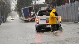 Instituto de Seguridad Laboral hace llamado a proteger a trabajadores ante temporal de viento y lluvia