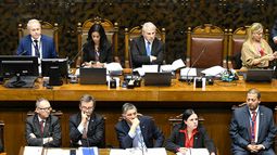 Algunos ministros de José Antonio Kast serían beneficiados por la exención del pago de contribuciones - Agencia Uno Algunos ministros de José Antonio Kast serían beneficiados por la exención del pago de contribuciones - Agencia Uno