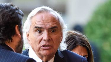 Andrés Chadwick declara como imputado durante dos horas debido al Caso Hermosilla