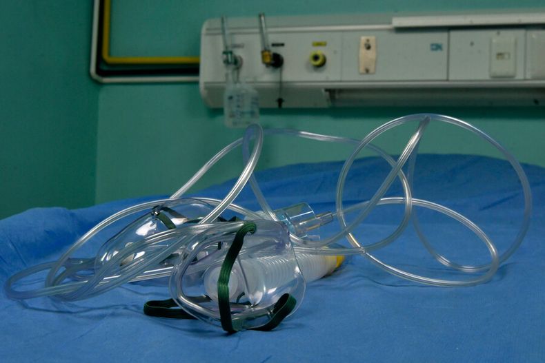 8682 a uno 1465871.jpg