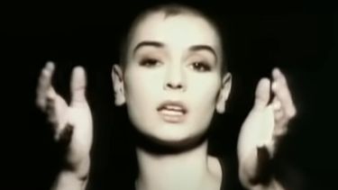 Piden autopsia para esclarecer muerte de Sinéad OConnor en su nueva casa de Londres