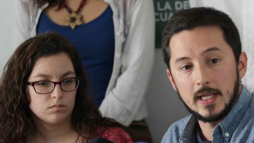 Izquierda Autónoma anuncia que votará por Guillier y desliza críticas al Frente Amplio